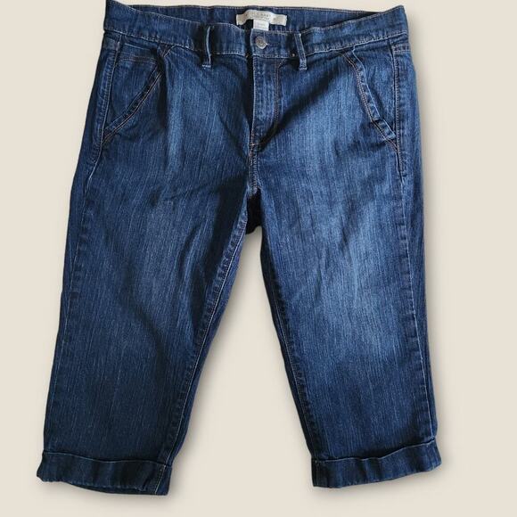 Old Navy Women's Classic Mid-rise Darkwash Denim Capris Flap Pockets Size 12Reg - Picture 1 of 7